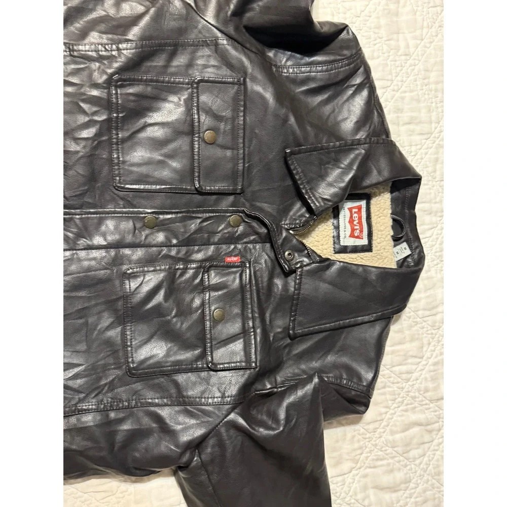 Levis Faux Leather Jacket Men Size M Black Sherpa Lined Trucker Coat
